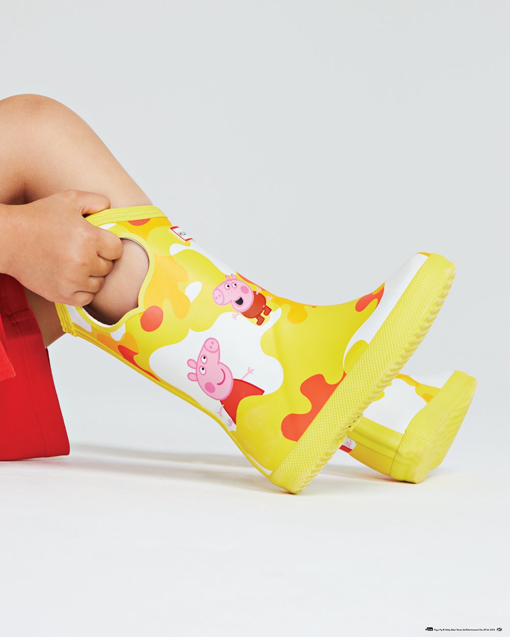 Hunter Original First Peppa Pig Grab Handle Rain Boots - Shop Online Kids Yellow - LAYPOC238